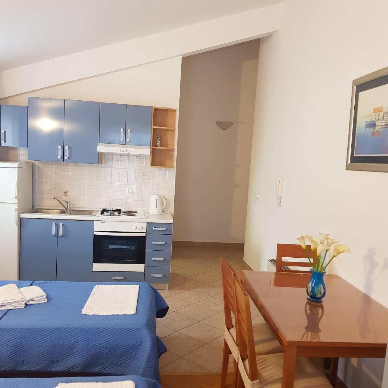 Apartmani Katarina Μακάρσκα Δωμάτιο φωτογραφία